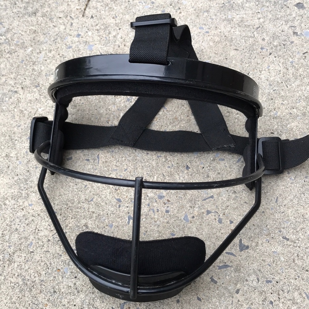 RIP-IT softball face mask.